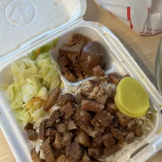 D9. Braised Pork Shank Rice Combo Meal