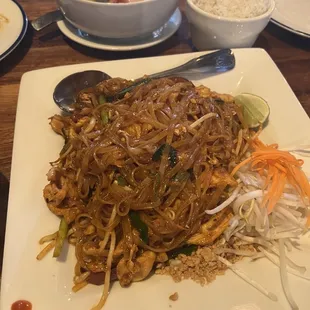 Chicken Phad Thai