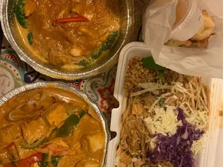 Royal Thai Restaurant