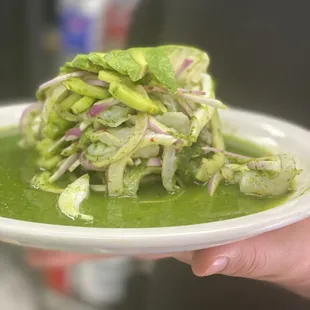 Aguachile tostada