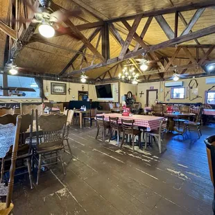 02.15.25 Yesterday's Restaurant dining room