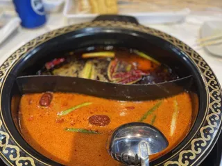 Gu's Skewers Hot Pot