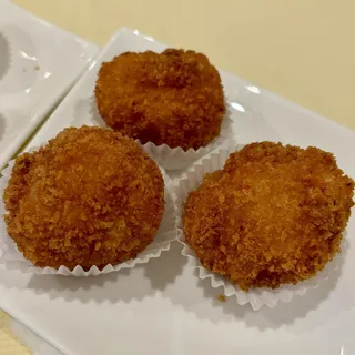 Deep-Fried Shrimp Ball