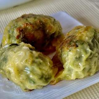 Pan-Fried Chive Dumpling