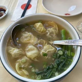 Cantonese Wonton Soup