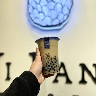 Peach Green Tea Latte /