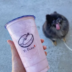 Organic Strawberry Milk Slushy, 24 oz cup (08/2023)