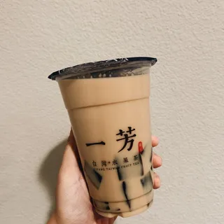 Grass Jelly Milk Tea Latte 仙草凍奶茶
