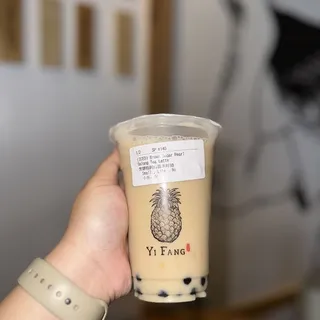 Brown Sugar Pearl Oolong Tea Latte 黑糖粉圓烏龍鮮奶茶
