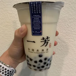 Oolong Tea Latte 烏龍鮮奶