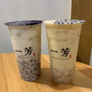 Red Bean Mochi Cake Latte 蜜紅豆粉粿鮮奶