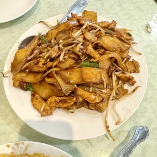 Chicken Chow Fun