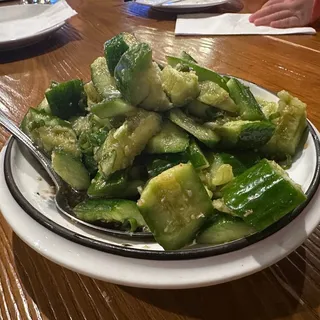 Cucumber with Mashed Garlic