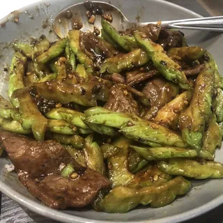 R12. Beef with Bitter Melon on Rice