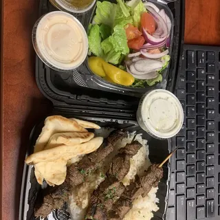 Souvlaki Platter w/Steak