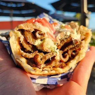 Gyro sandwich