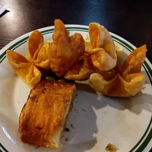 Fried wontons and apple pies amazing