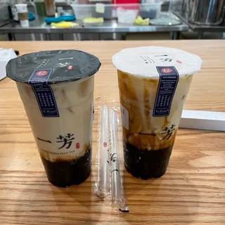 Brown Sugar Pearl Oolong Tea Latte