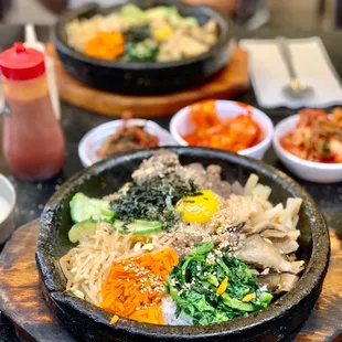 Dolsot Bibimbap
