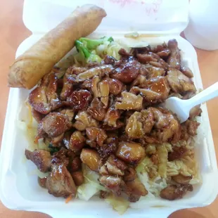 one of my favorite meals in Cinti - teriyaki chicken over rice w/steamed veggies and a crisp maki roll