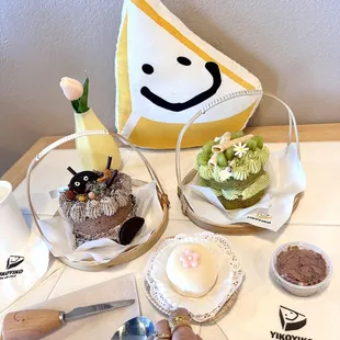 ORGANIC SEA-SALT CHOCOLATE CAKE , ORGANIC MATCHA GRAPE MINI CAKE , SNOWBALL MOCHI , all Yummy !!!