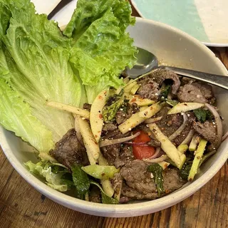 Grilled Beef Salad