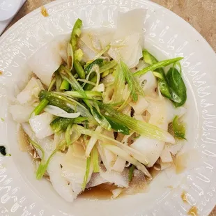 Blanched beef tripe with ginger and scallions soy sauce. Tasted fresh and flavorful