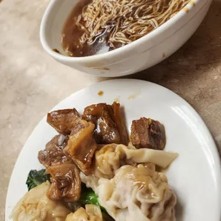 Warm Won Ton Noodles