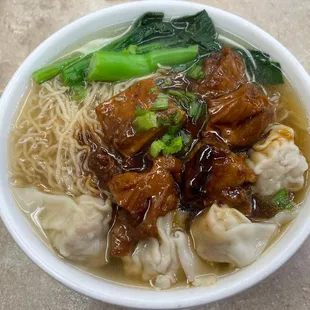 Won Ton Noodle Soup
