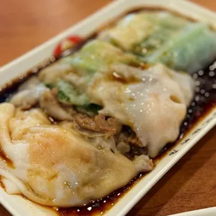 Beef and shrimp noodle roll