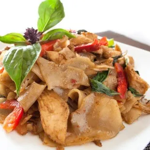 ramen and noodles, ramen, noodle soup, noodle dish, food, noodles