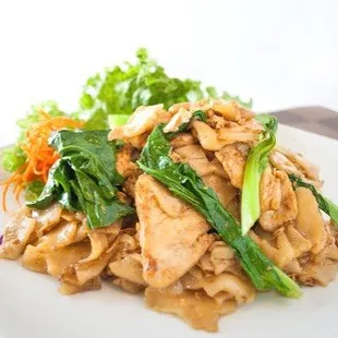 food, ramen and noodles