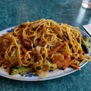 Special Lo Mein, my favorite
