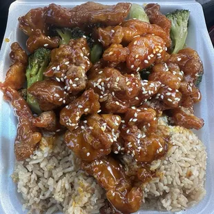 Sesame chicken: AMAZING!