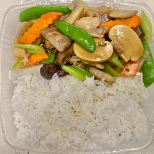 Lunch special take out $9.50 chicken with black mushroom