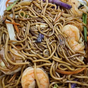 Shrimp Chow-Mein