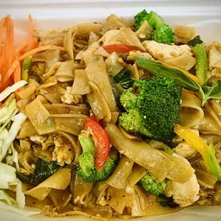 Drunken Noodles Chicken