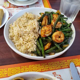 Shrimp with green beans