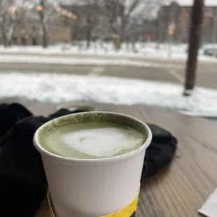 Hot matcha latte. 1/5.