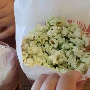 Green dill popcorn