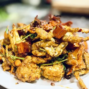 chicken wings and fried chicken, fried chicken wings, chicken, food, fried chicken, bbq chicken, bbq wings, poultry, chicken wings