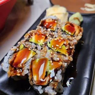 Eel Avocado Roll