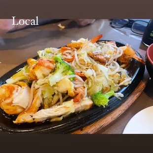 Teriyaki shrimp and chicken. Refreshing flavor and light! Yummy