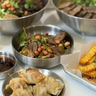 Dumpling and Beef in Chili Oil