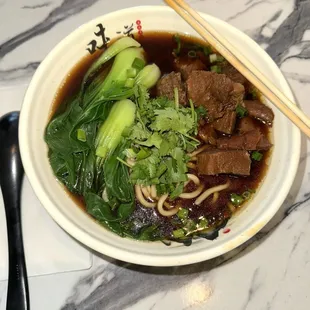 Braised beef noodle soup