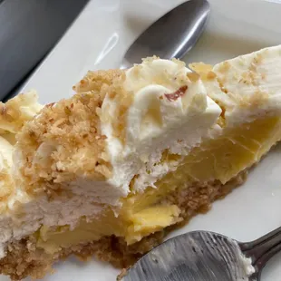 Keylime pie. Get the Mudpie