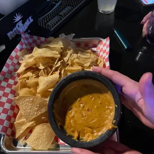 nachos, food