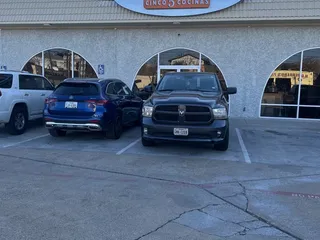 Picazos Sushi & Poke 