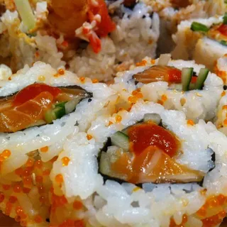 Spicy Garlic Salmon Roll