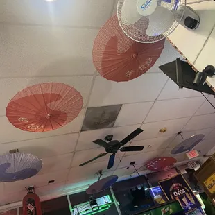 sushi and sashimi, interior